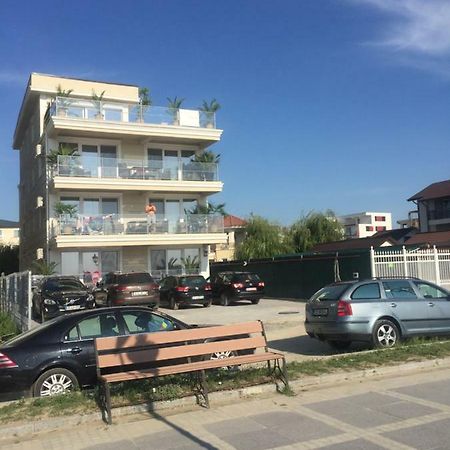 Briza Pe Promenada Daire Navodari Dış mekan fotoğraf